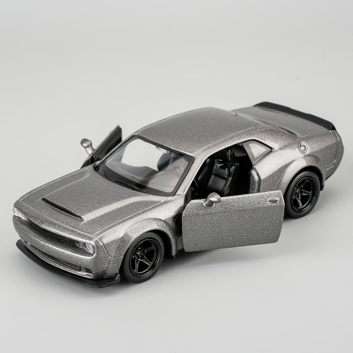 1:36 Scale Dodge Challenger