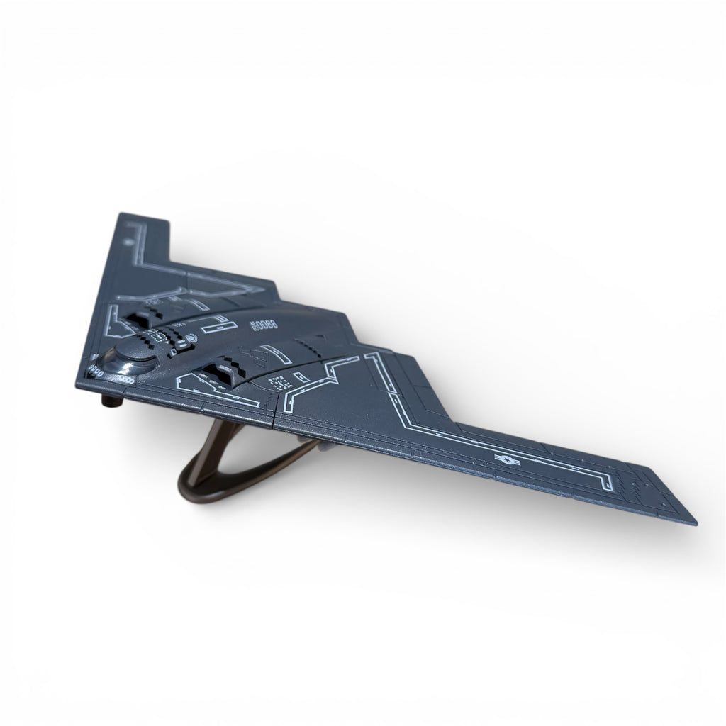 1:200 Scale B-2 Spirit Stealth Bomber Model Kit
